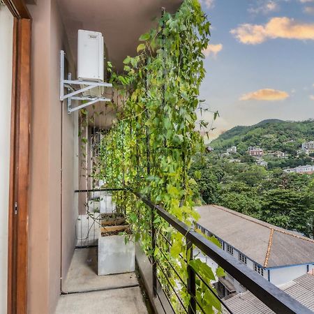 Lake Avenue Hotel Kandy Exterior photo